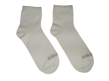 Load image into Gallery viewer, Edenswear Zinc-infused Tencel Eczema Moisturizing Treatment Socks for Kids