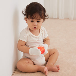 Edenswear Zinc-infused Tencel Moisturizing eczema Gloves for babys (12-36months)