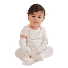 Load image into Gallery viewer, Edenswear Zinc-Fiber Baby Toddler Scratch-Proof Mittens for Eczema - Wet Wrap Therapy
